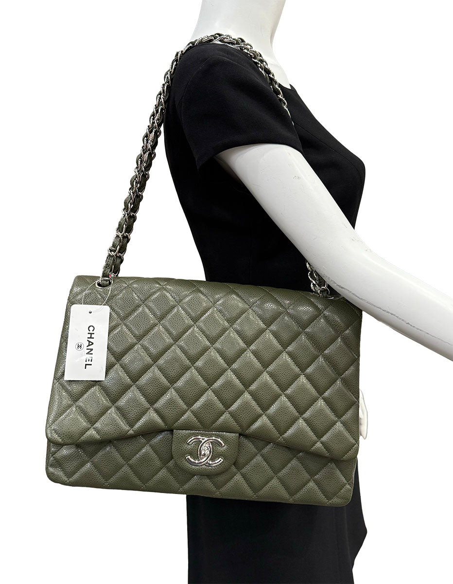 Chanel Classic Maxi Double Flap