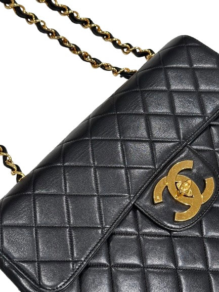 Chanel Vintage Jumbo Classic Flap