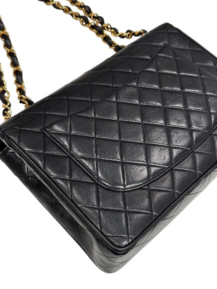 Chanel Vintage Jumbo Classic Flap